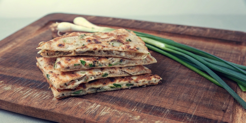 PRAIRIE GREEN ONION FLATBREADS