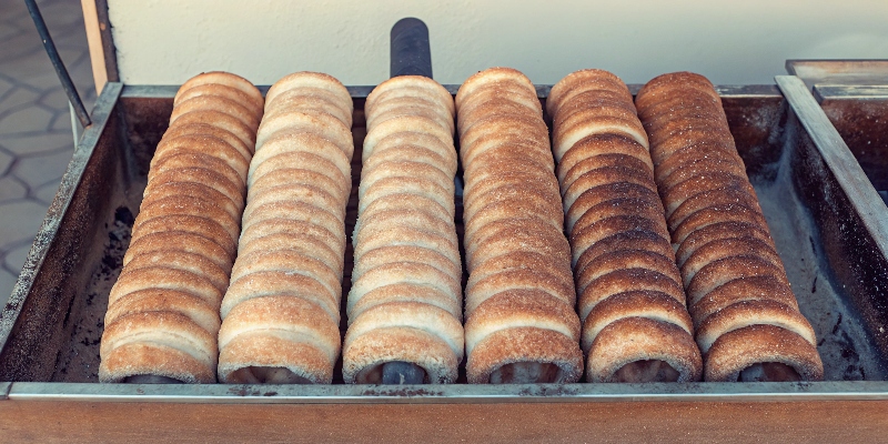 CZECH TRDELNIK CHIMNEY CAKES