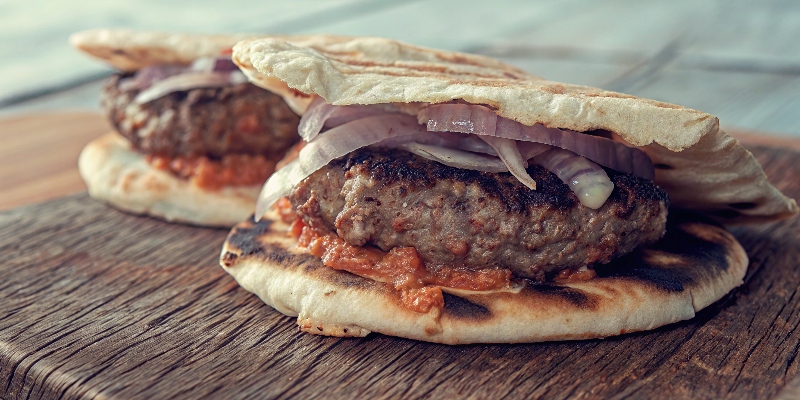 SERBIAN PLJESKAVICA BURGER